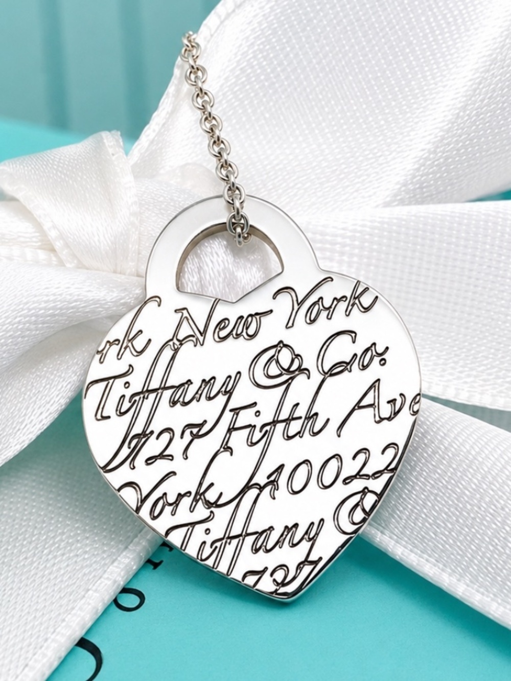 Tiffany & Co Heart Notes Necklace 16” Sterling Retired Box Fifth ave